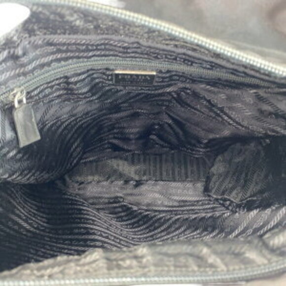 Prada Tessuto triangular logo plate black nylon shoulder bag - Picture 8 of 10